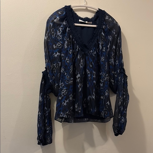 Ramy Brook Women's Blue Patterned blouse- medium - 100% silk - Picture 1 of 8